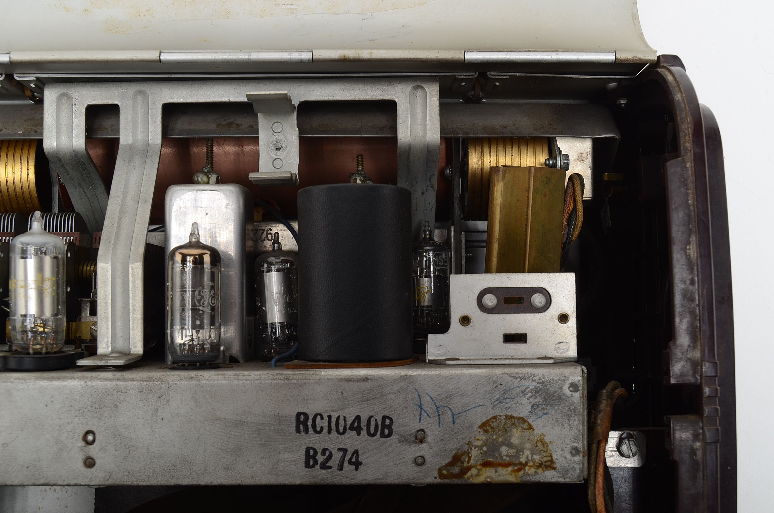 RCA Victor Portable Tube Radio