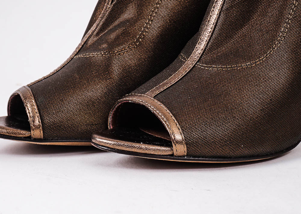 Donald J. Pliner Bronze "Riley" Shoes