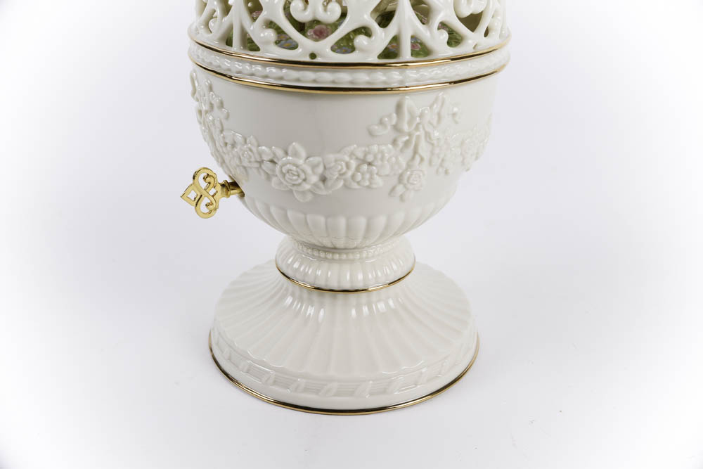 Lenox 10" Musical Filigree Egg