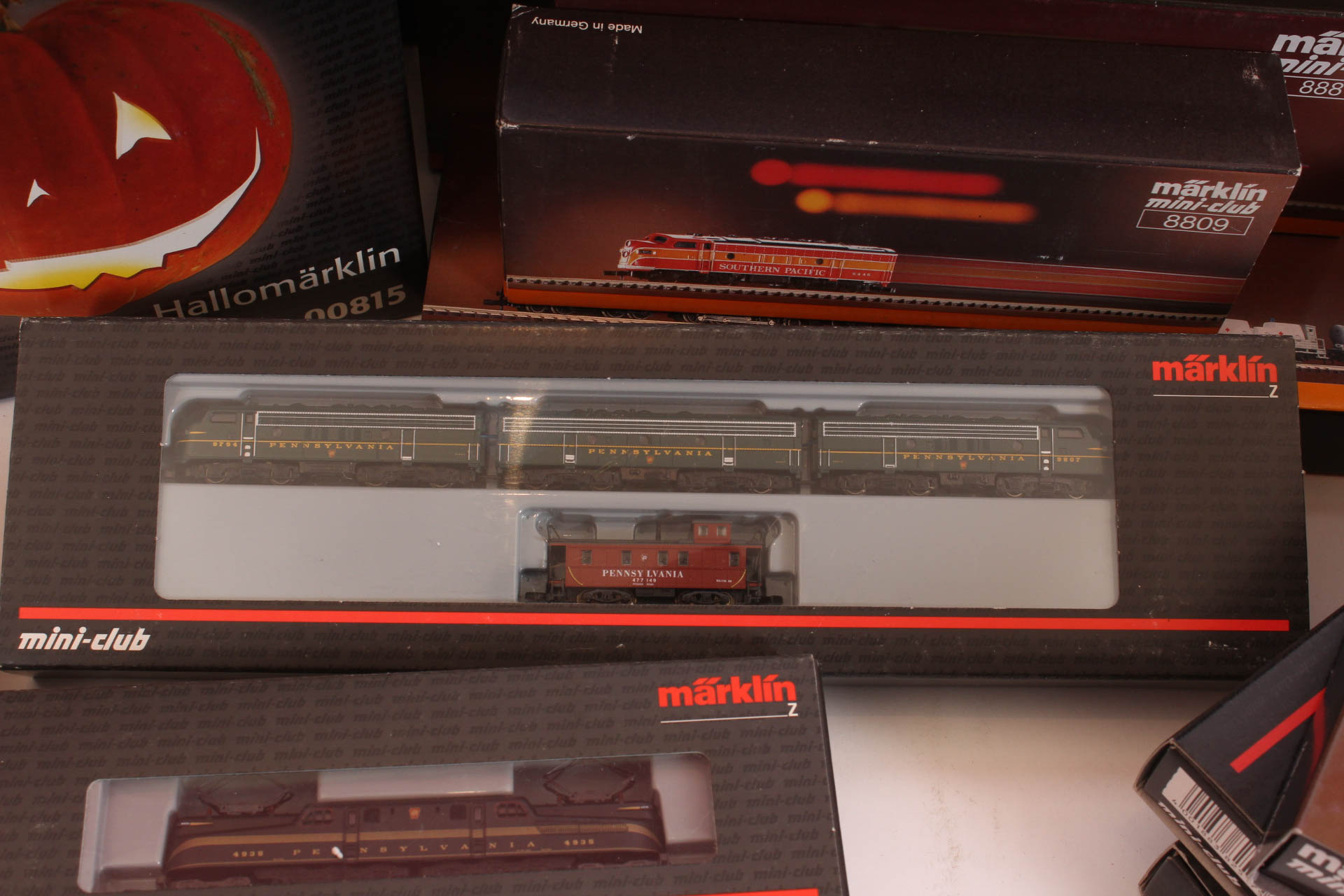 Marklin Z-Gauge Mini-Club Train Collection