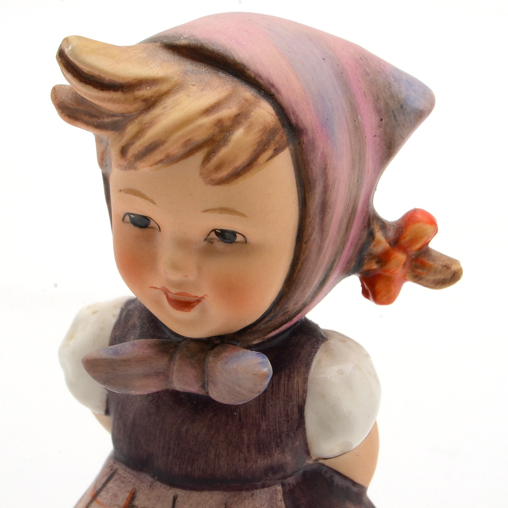 1960s Goebel Hummel Figurine, Which Hand