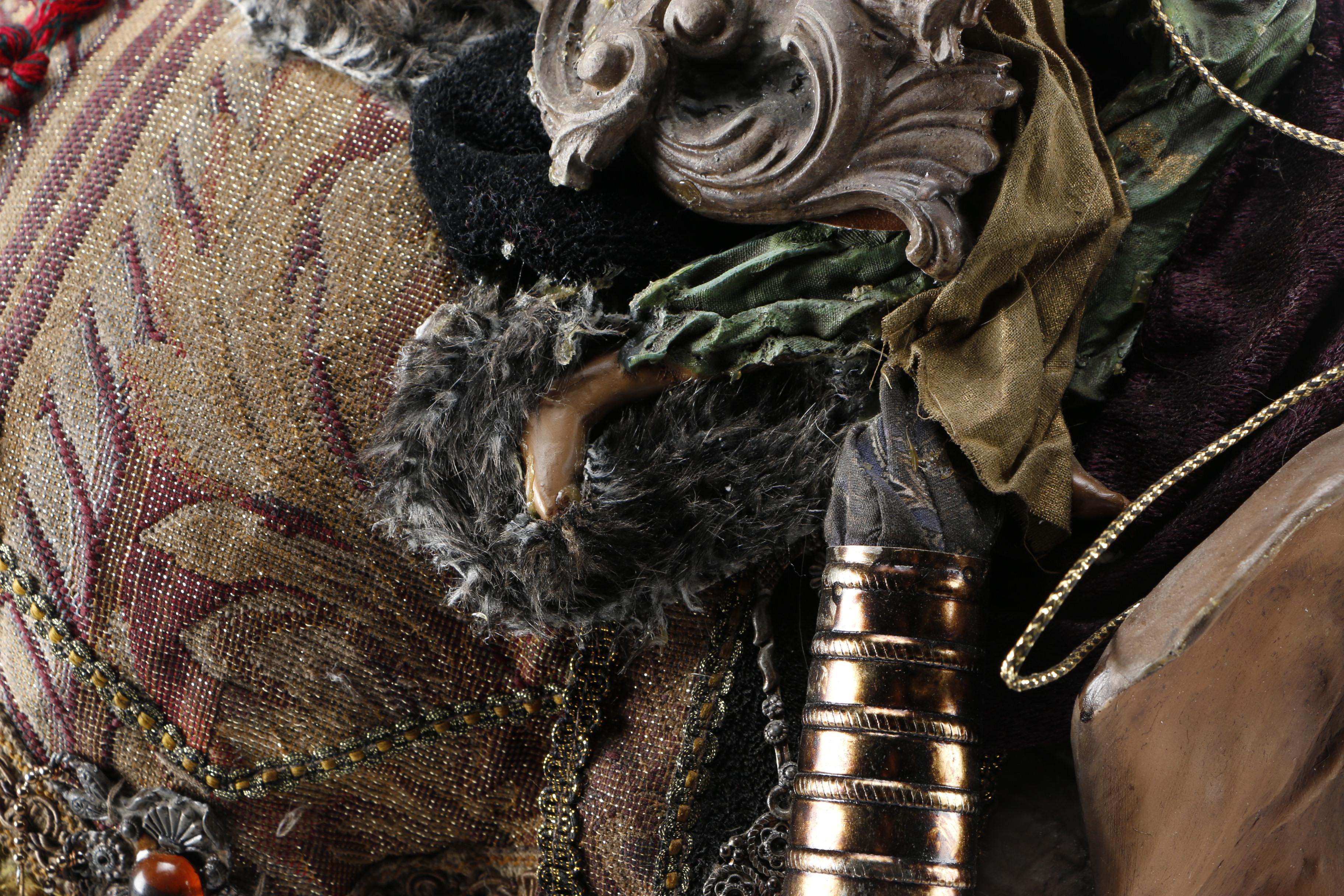 Department 56 Neapolitan Wiseman on Elephant