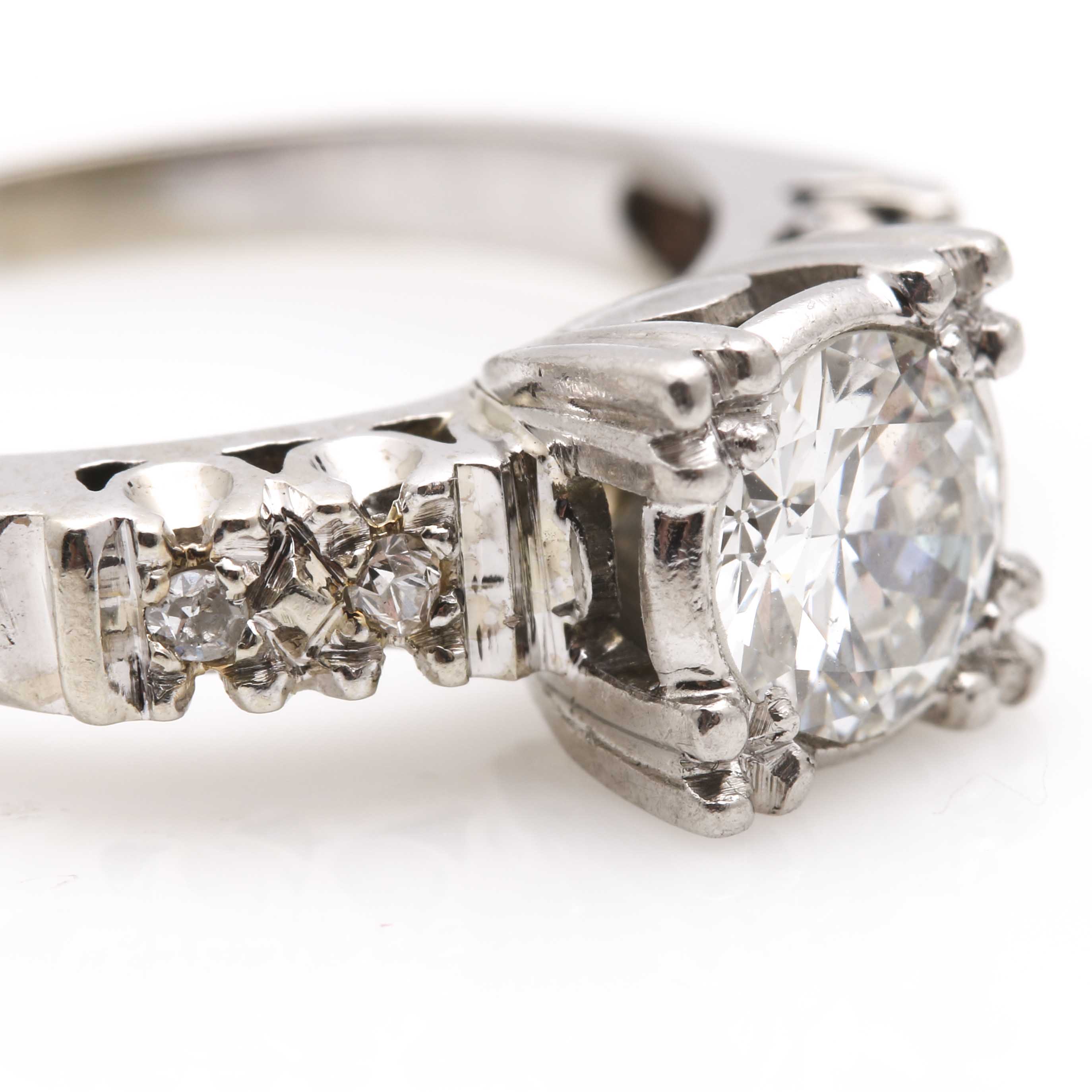 Vintage 14K White Gold Diamond Ring