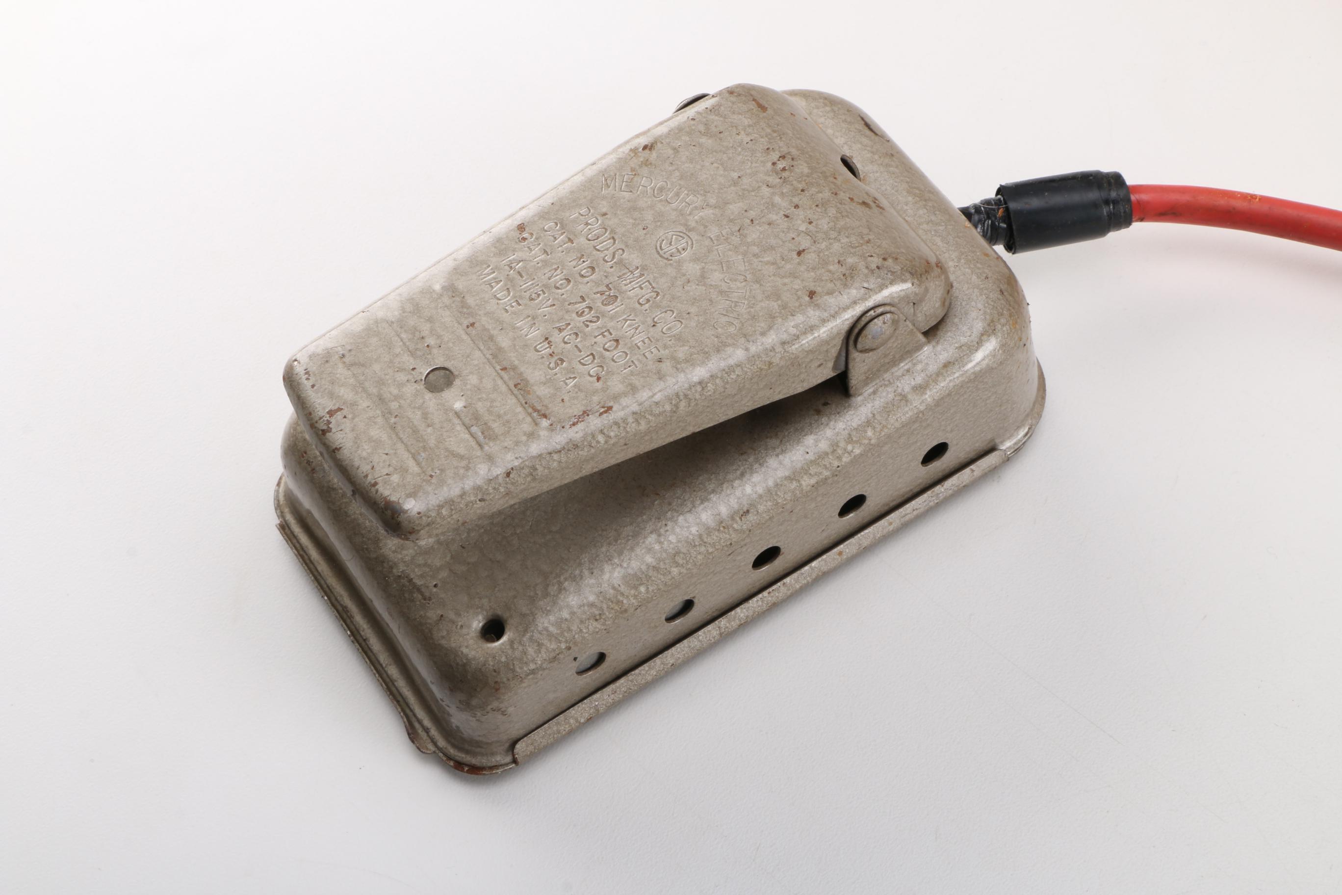 Circa 1940s "White Rotary" Sewing Machine in Case