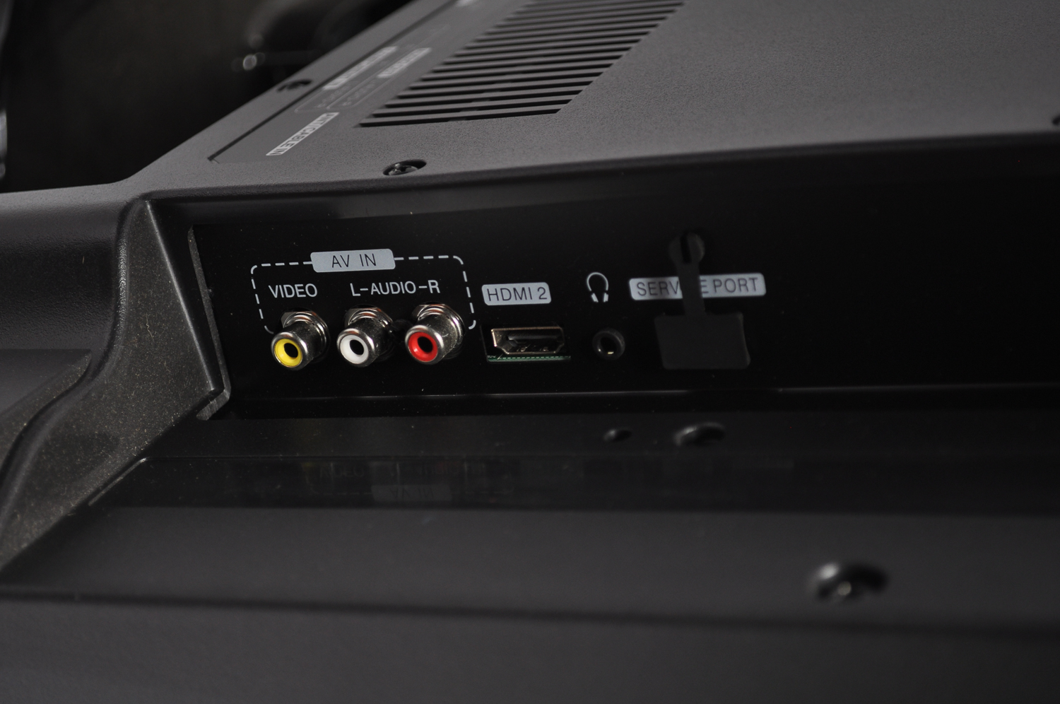 32" Dynex LCD Flat Panel Televisions