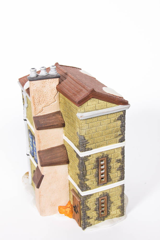 Department 56 Collection of Buildings and Figurines