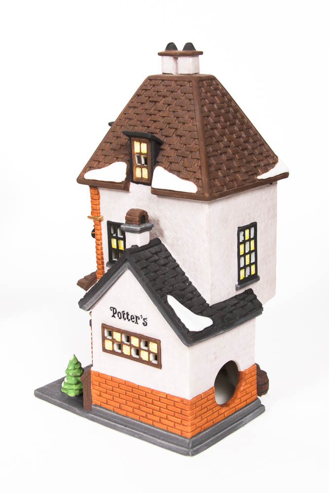 Department 56 Building and Cottage Figurines