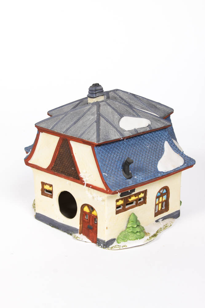 Department 56 Building and Cottage Figurines