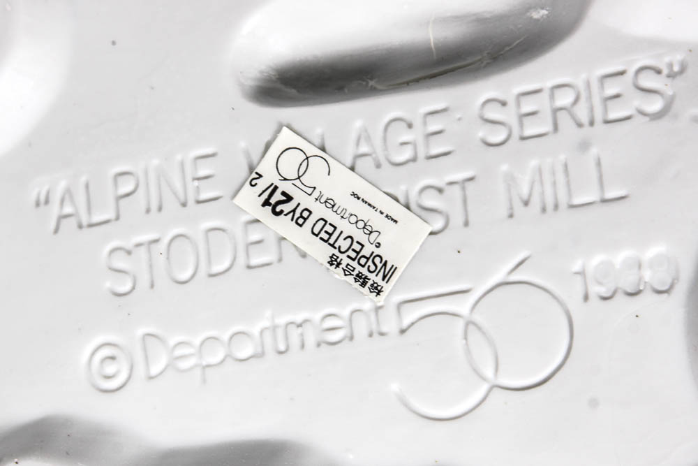 Department 56 Building and Cottage Figurines