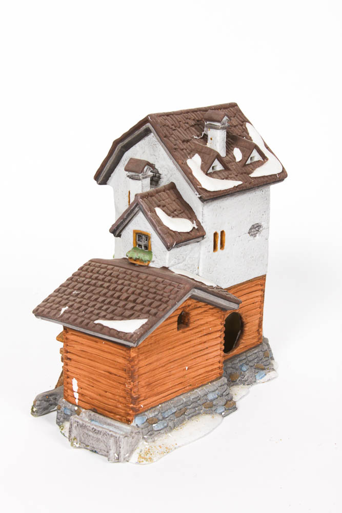 Department 56 Building and Cottage Figurines