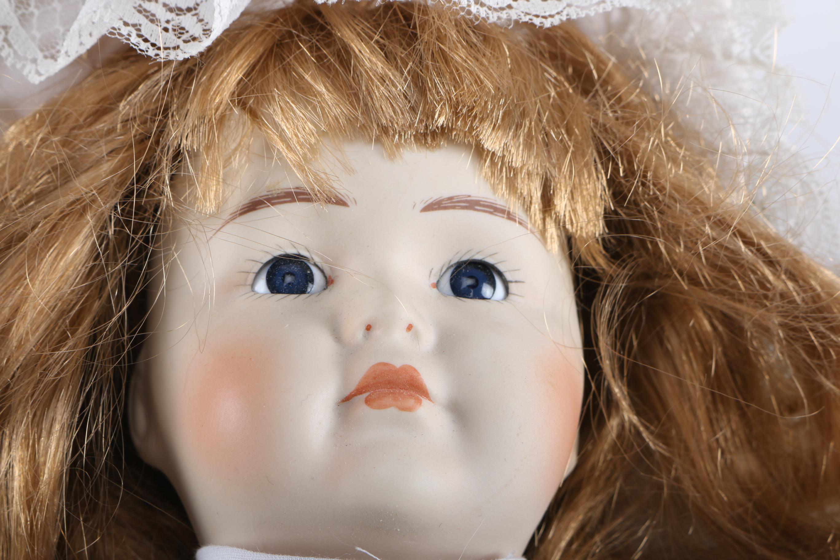 Musical Wind Up Porcelain Dolls