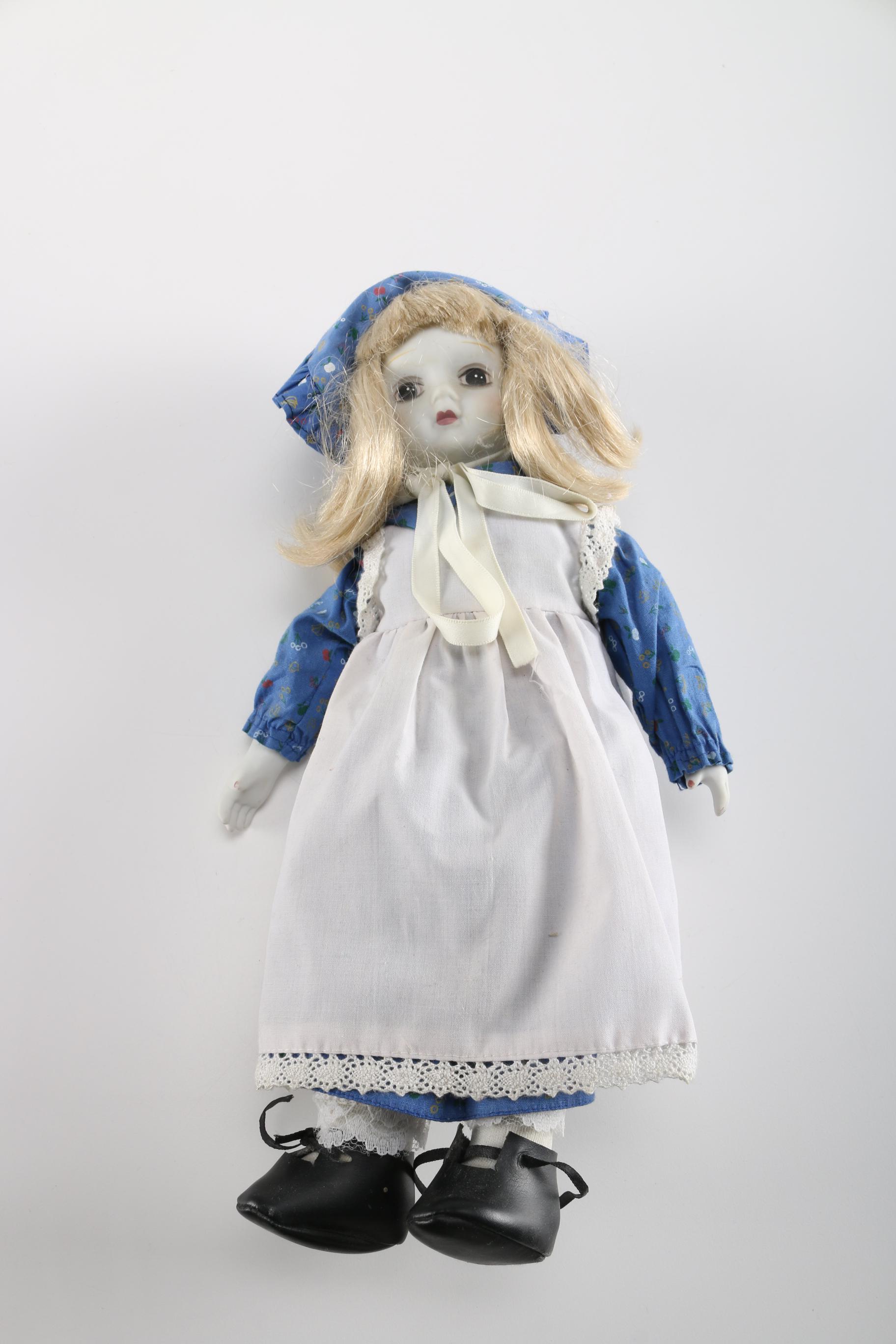 Musical Wind Up Porcelain Dolls
