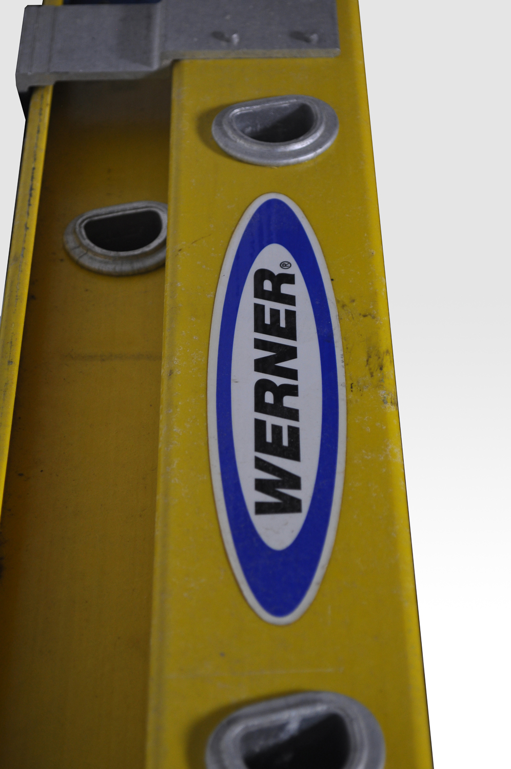 Werner 16' Yellow Sliding Ladder