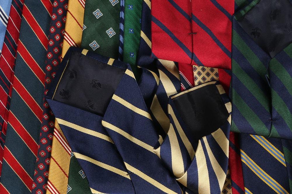 Brooks Brothers Neckties and Bowties with Tie Hanger