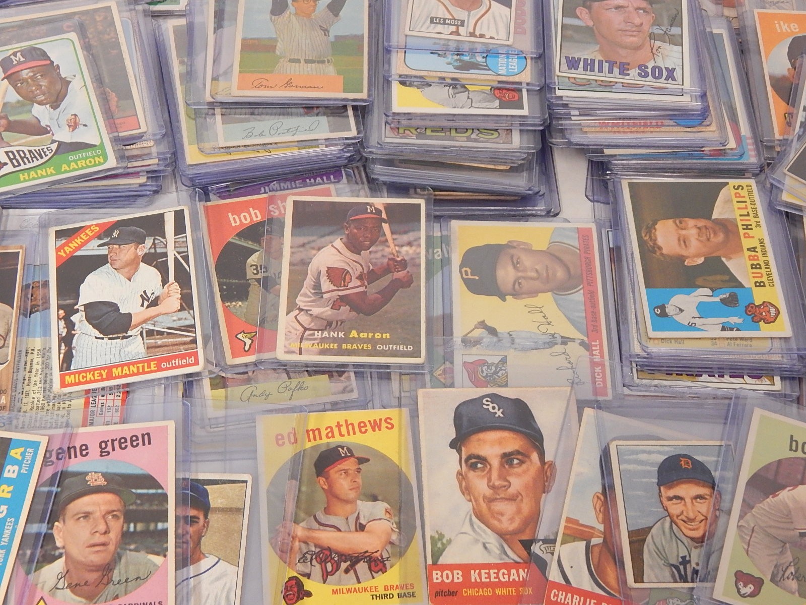 Large 1940s to 1960s TOPPS and Bowman Baseball Card Collection