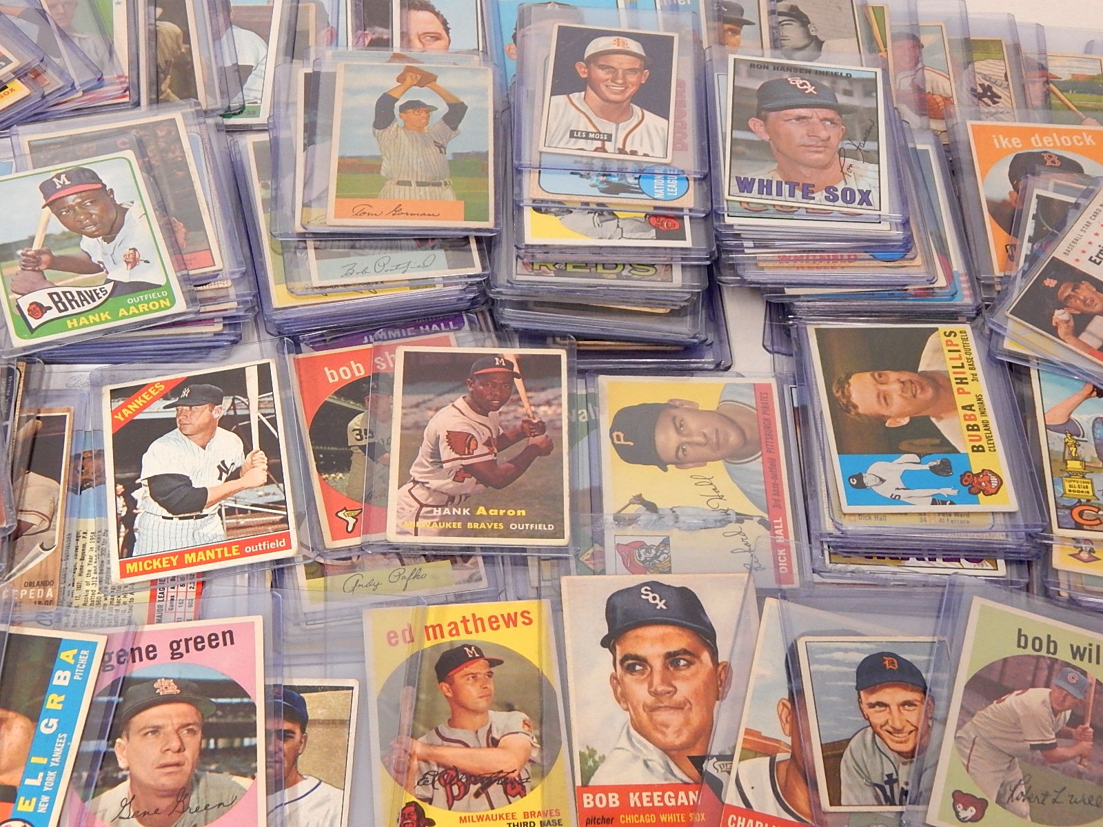 Large 1940s to 1960s TOPPS and Bowman Baseball Card Collection