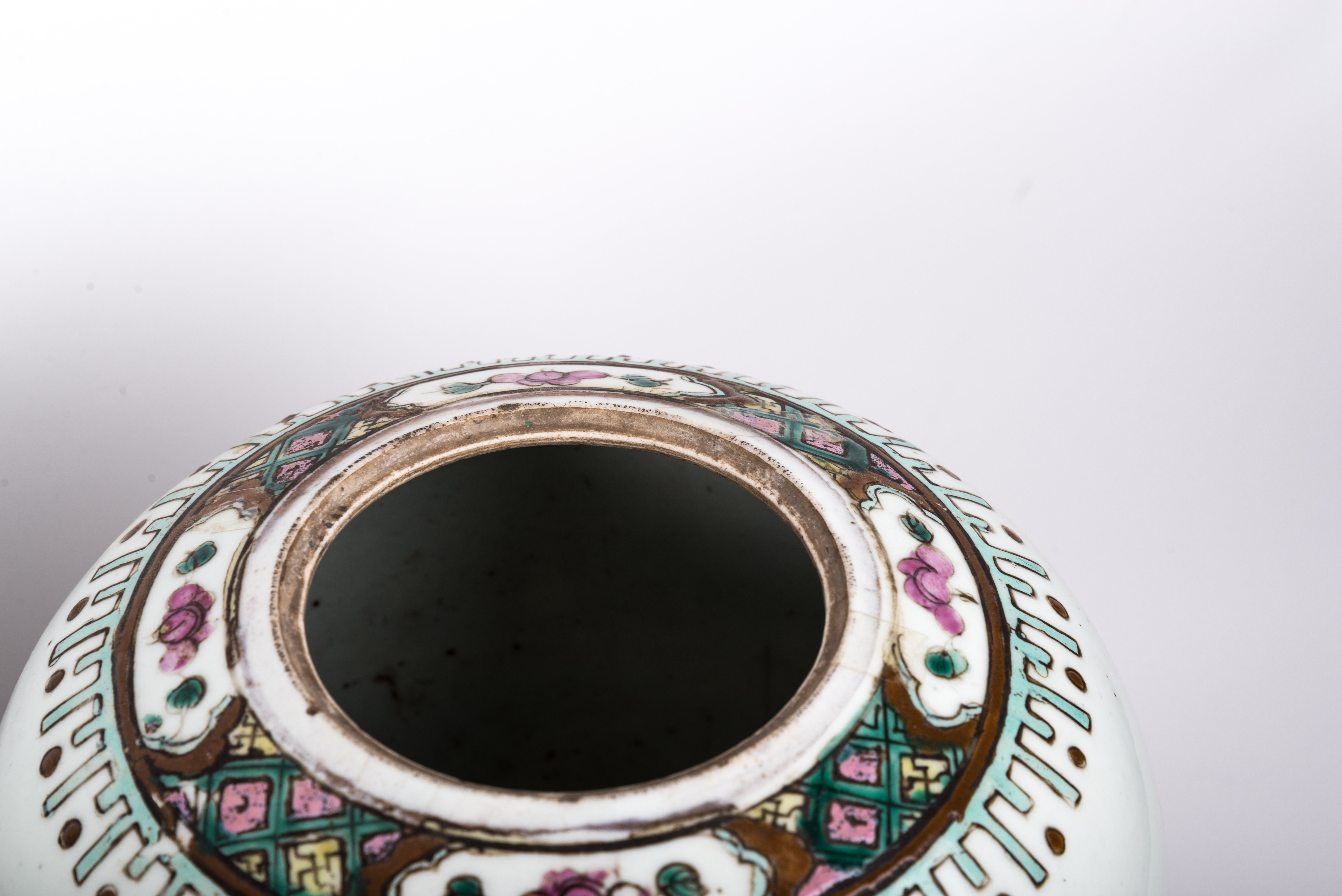 Pair of Chinese Qing Dynasty Ginger Jars