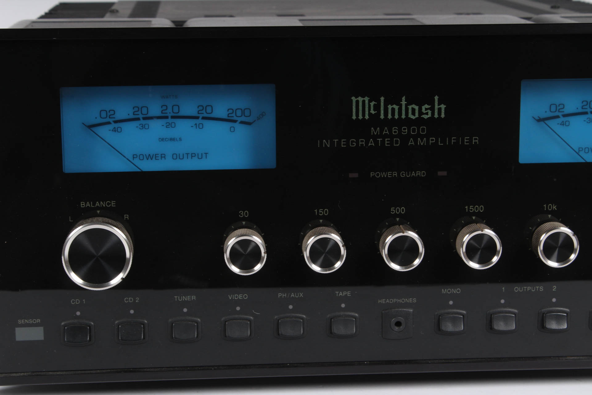 McIntosh MA6900 Integrated Amplifier