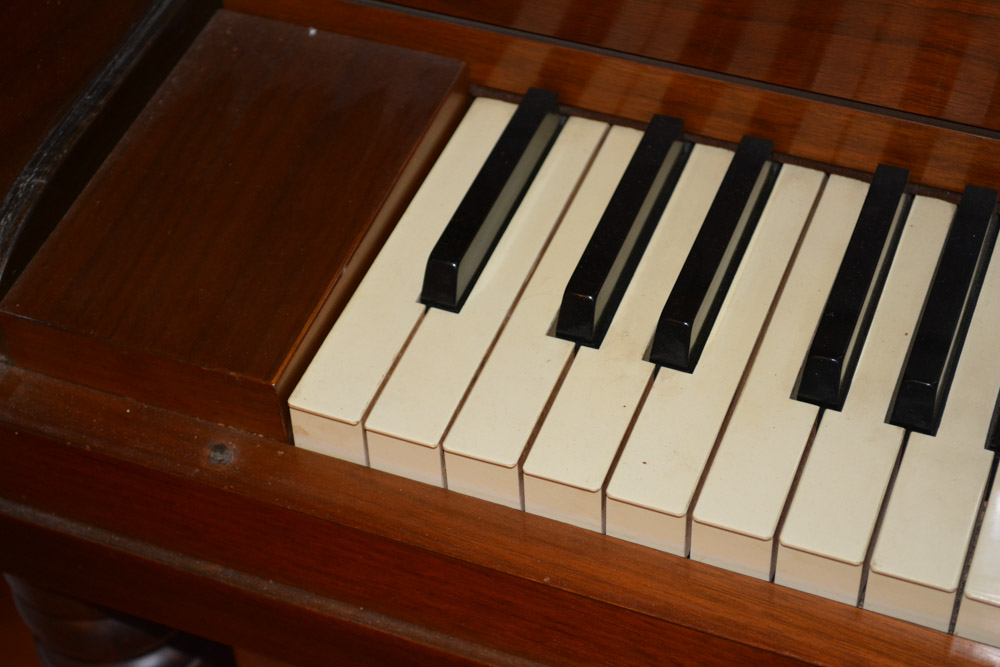 Kohler & Campbell Spinet Piano and Bench