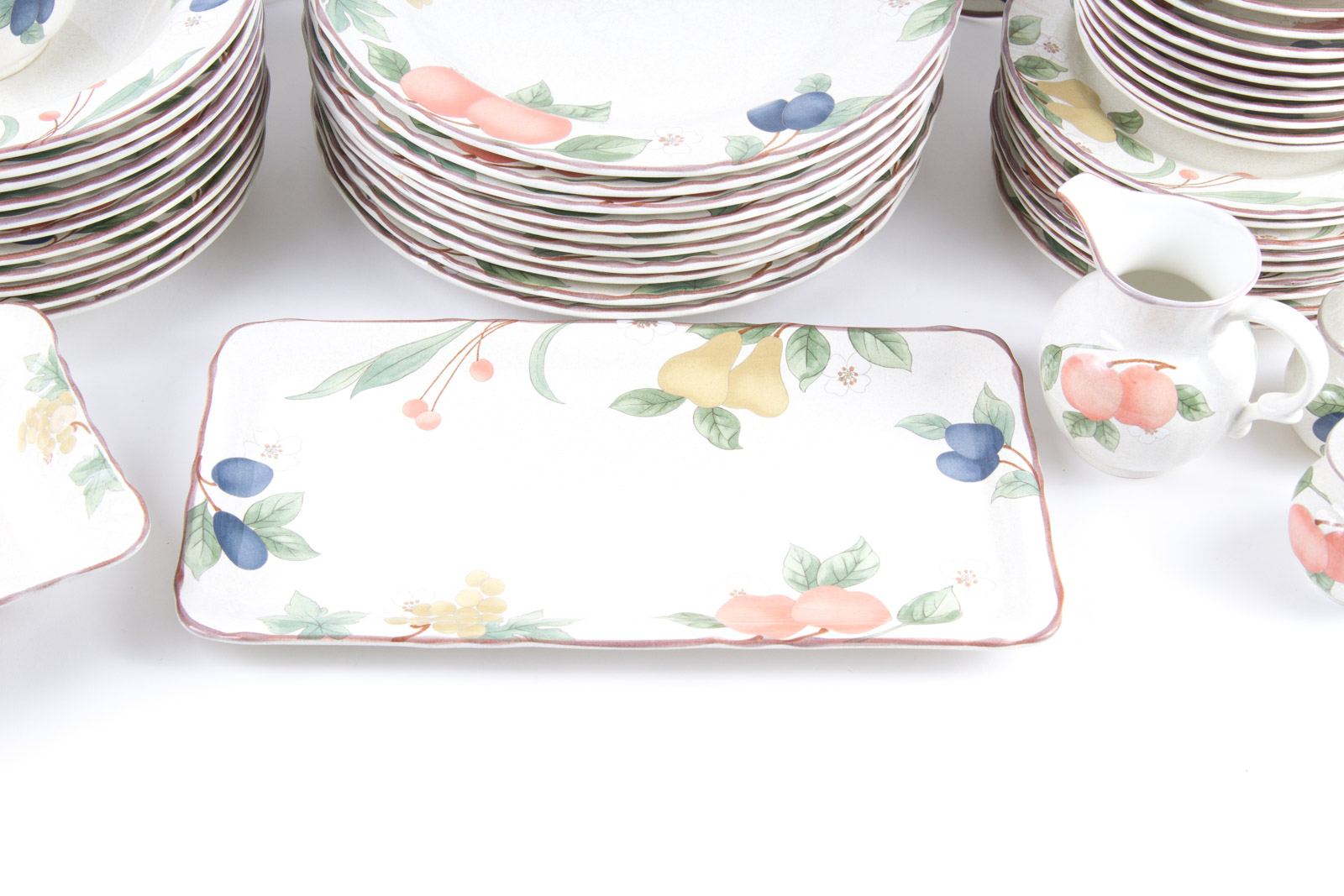 Mikasa "Fruit Panorama" Pattern Tableware Set