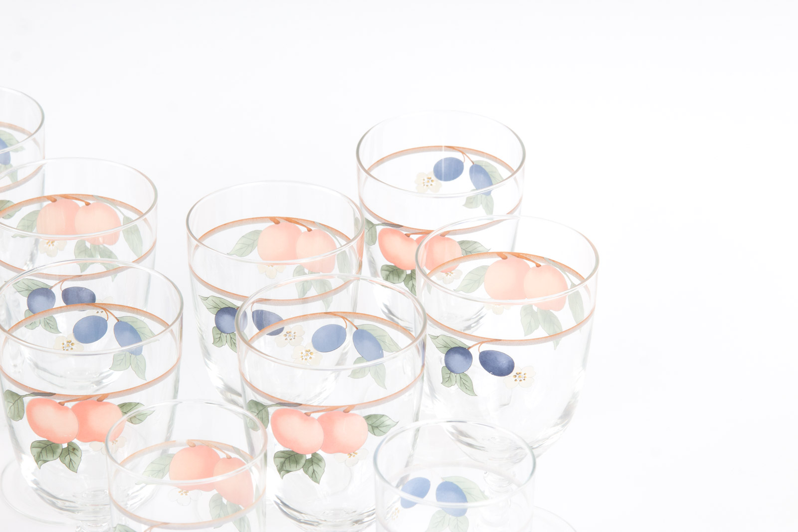 Mikasa "Fruit Panorama" Pattern Tableware Set