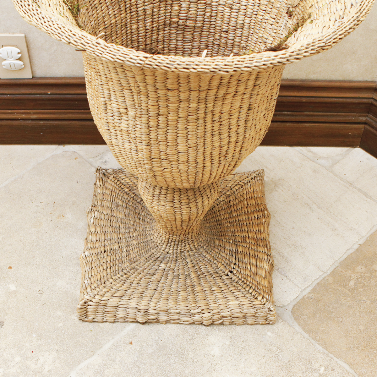 Wicker Plant Stand