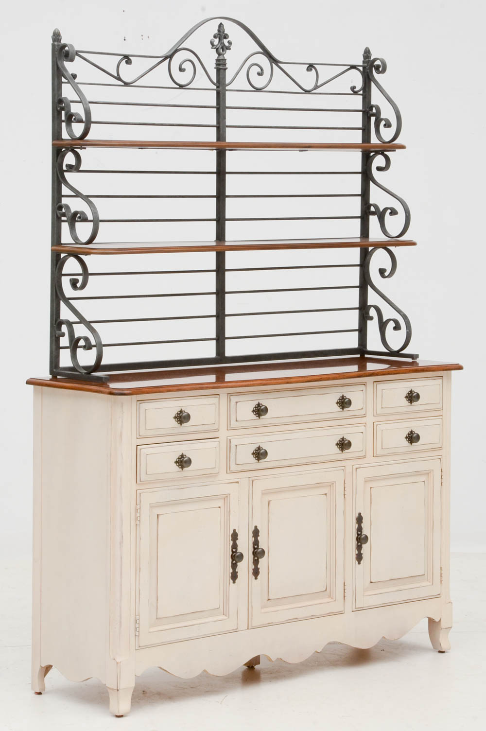 Drexel Heritage Buffet with Baker's Rack