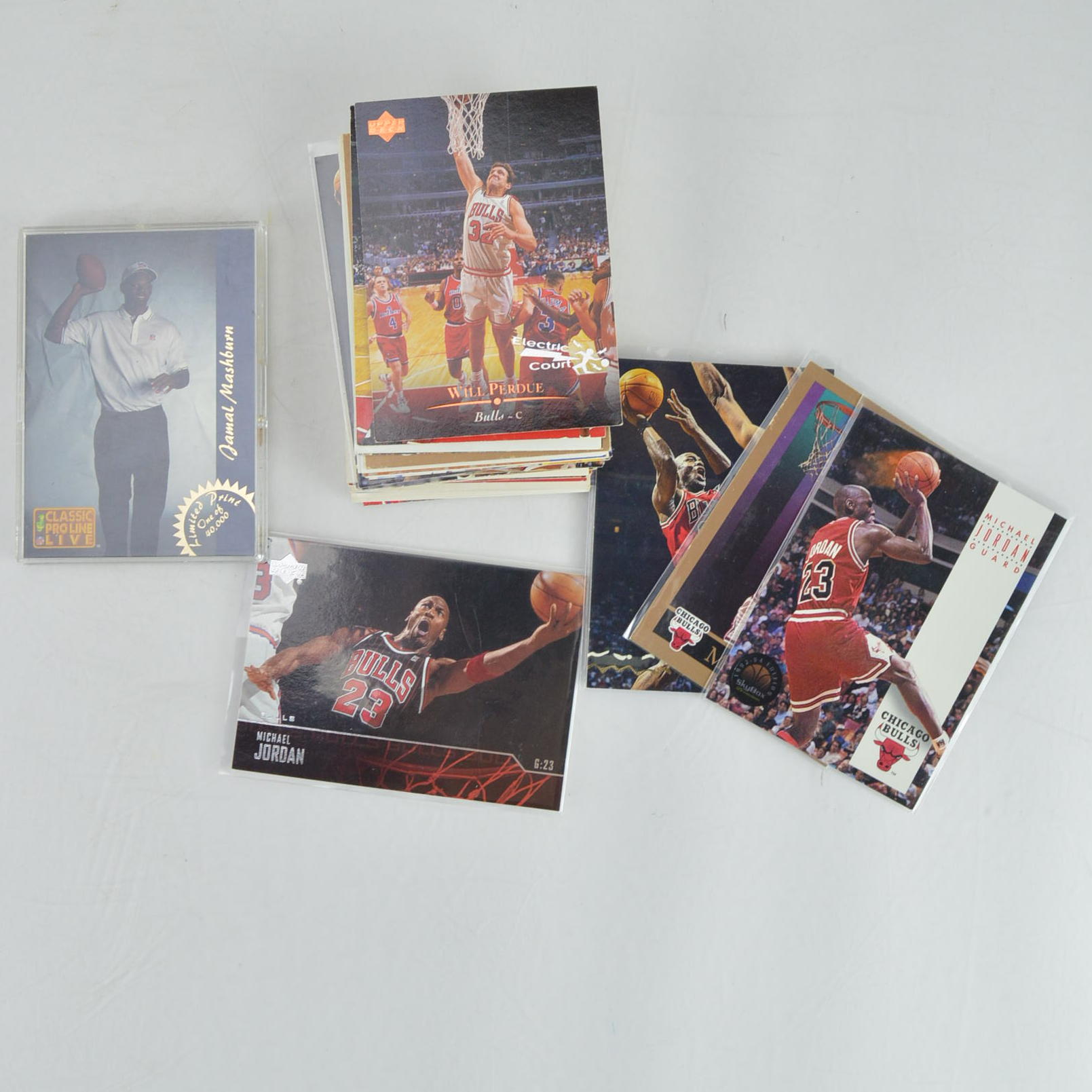 *MOVING* NBA Trading Cards with Michael Jordan & Scottie Pippen