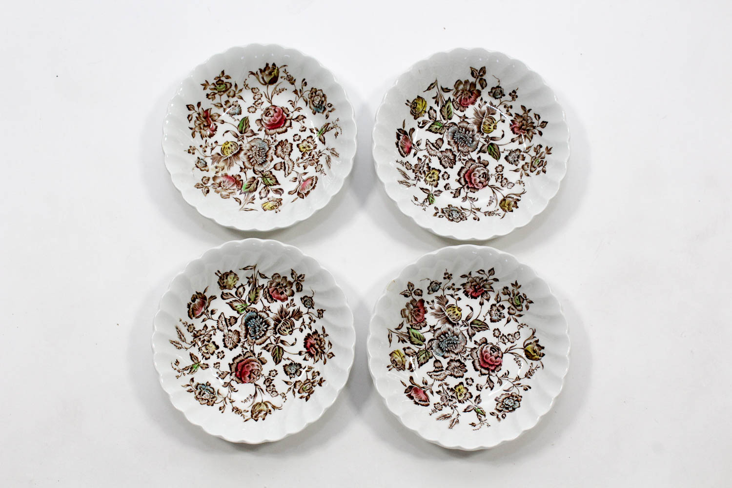 Staffordshire Bouquet Dinnerware Set