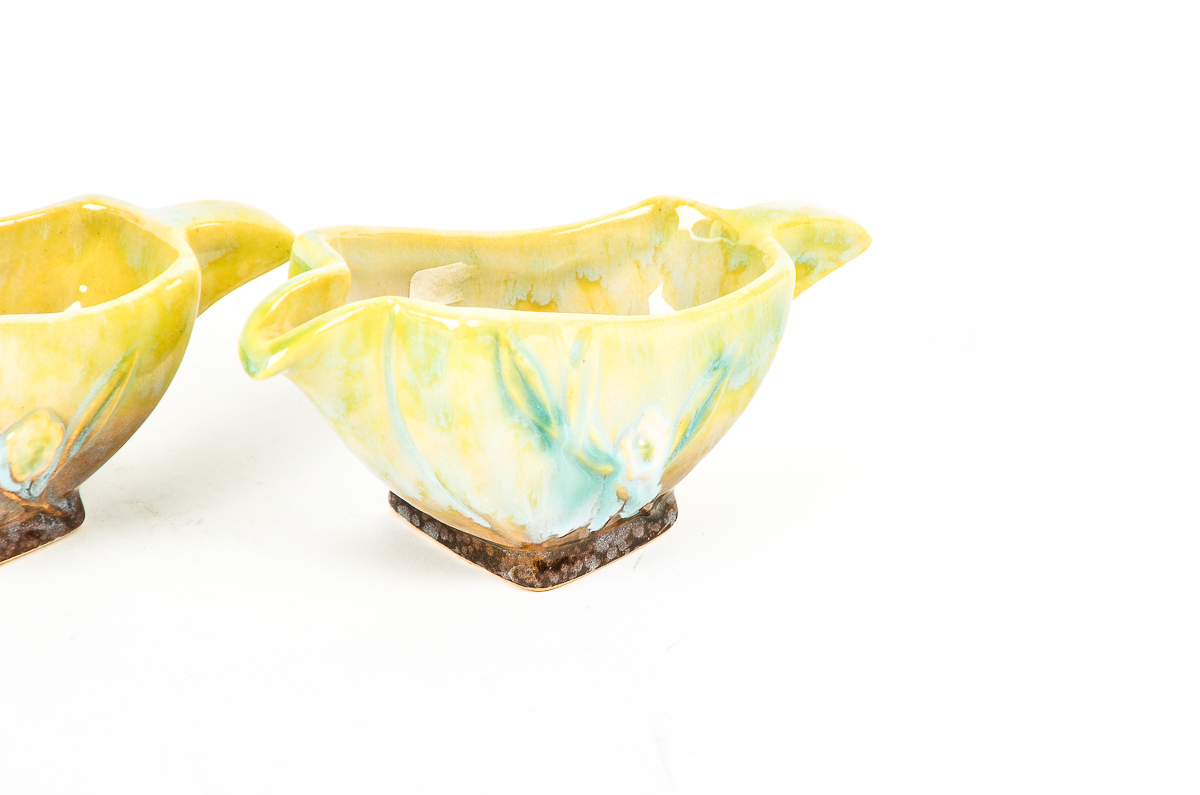 Roseville Pottery "Wincraft" Creamer & Sugar Set