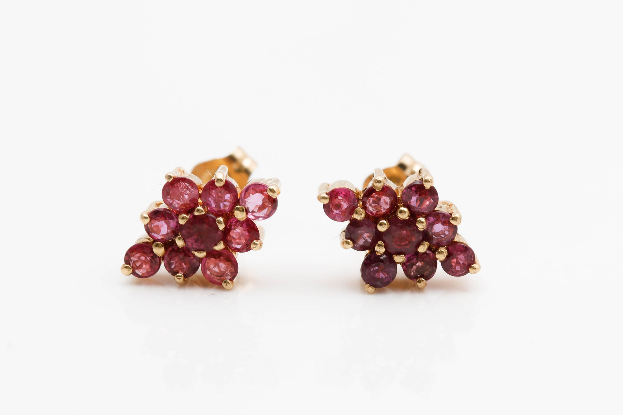 14K Yellow Gold 0.90 CTW Ruby Earrings