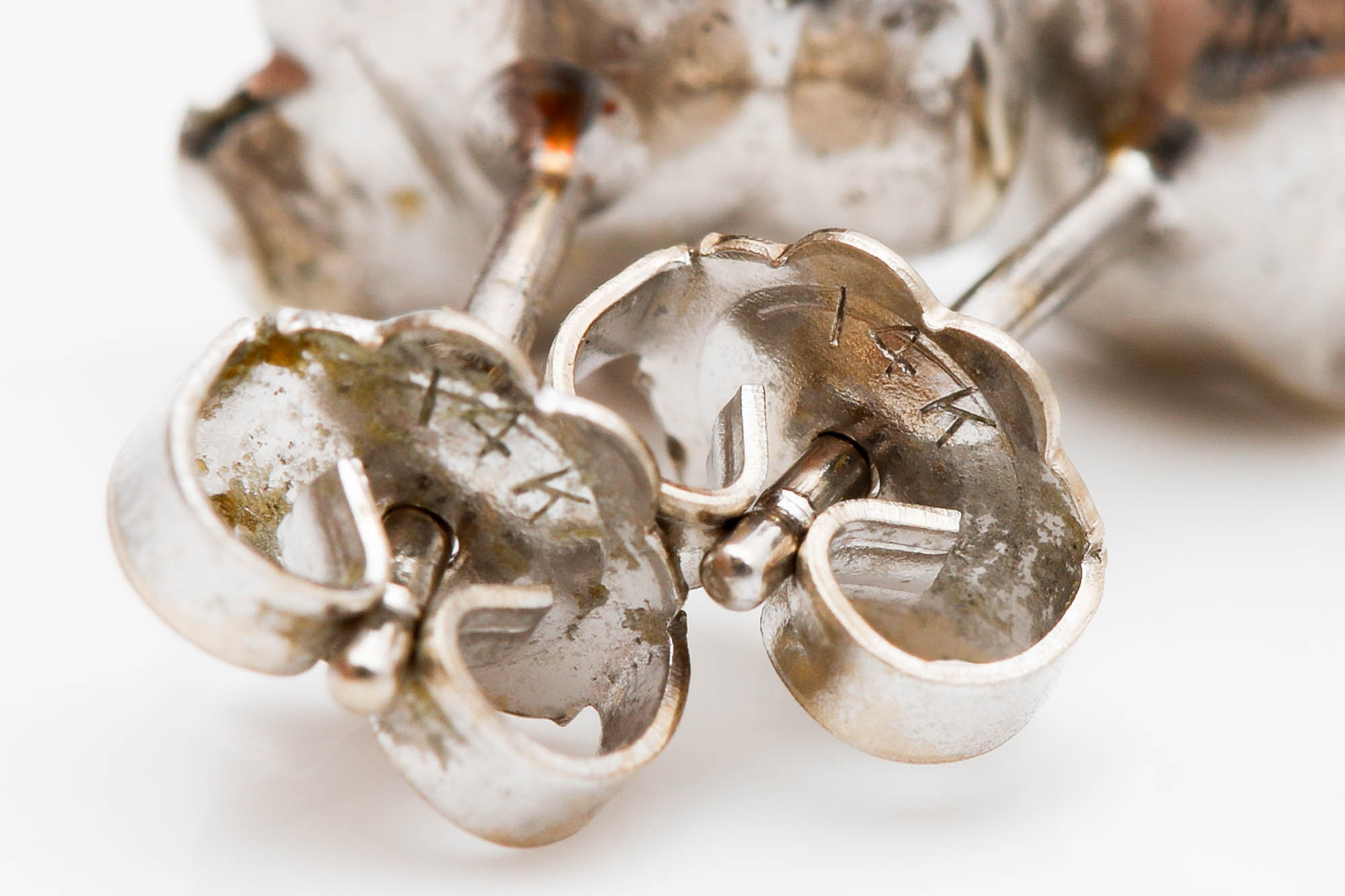 14K White Gold Diamond Rose Studs