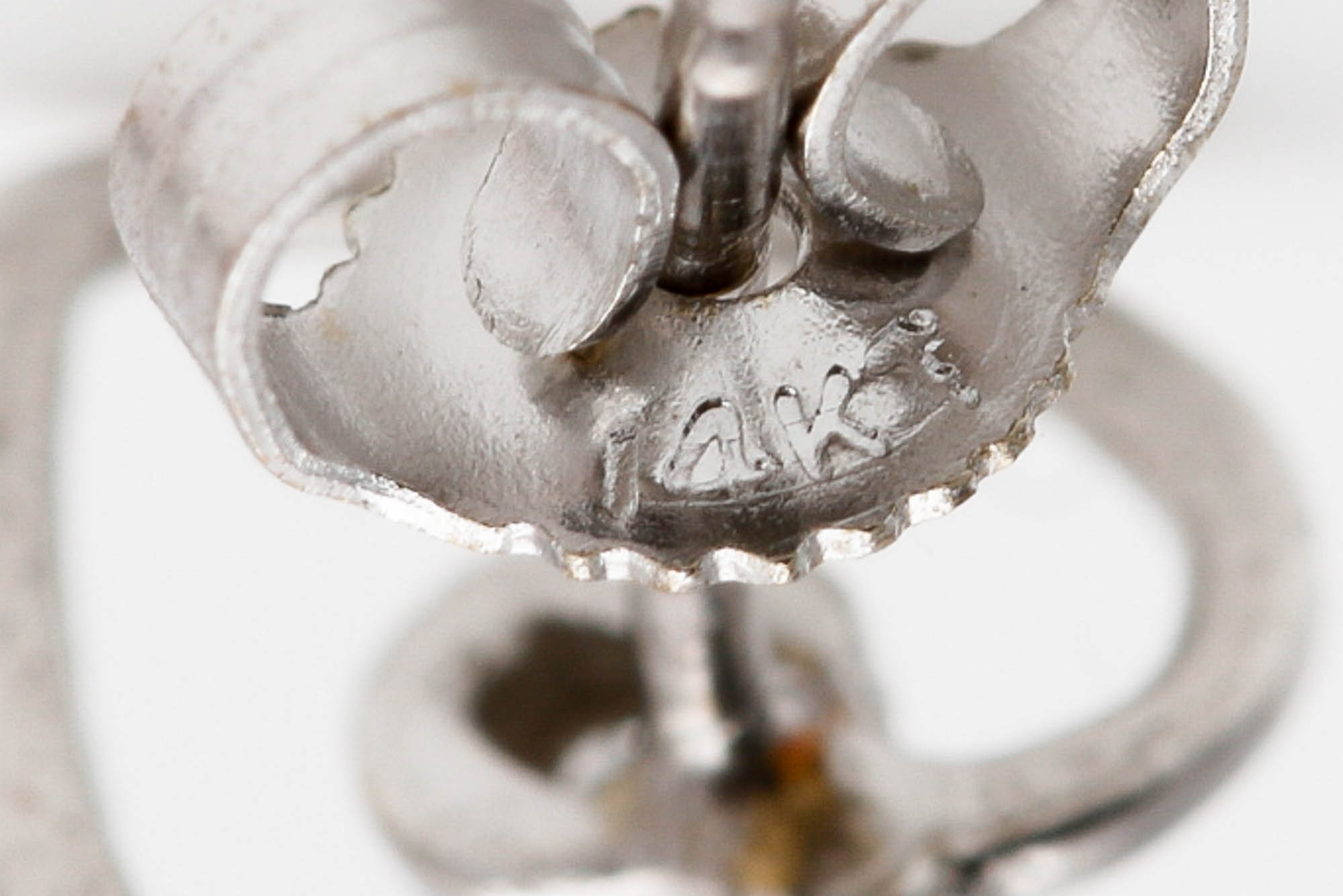 14K White Gold Diamond Heart Earrings