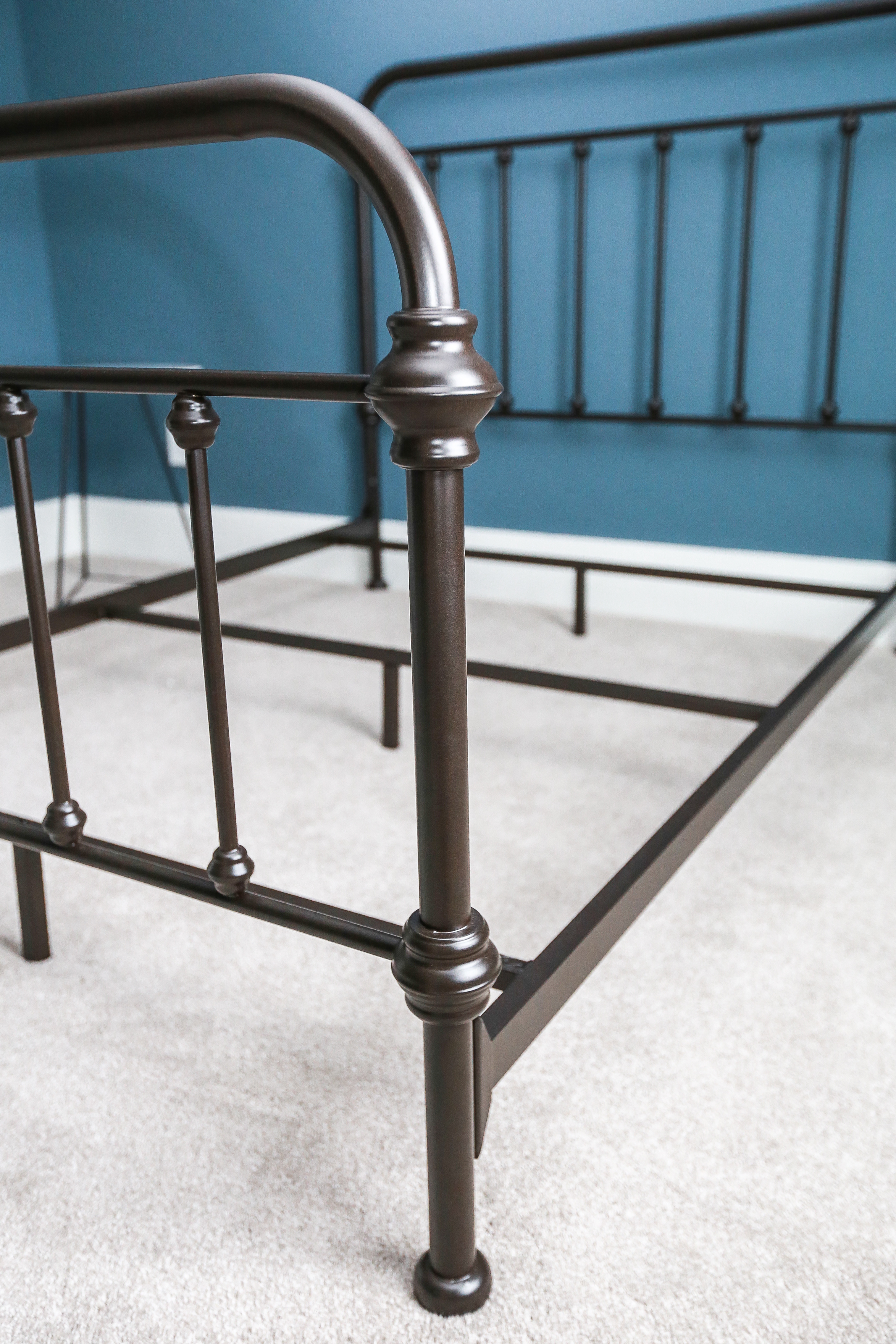 Contemporary Full Size Metal Spindle Bed Frame