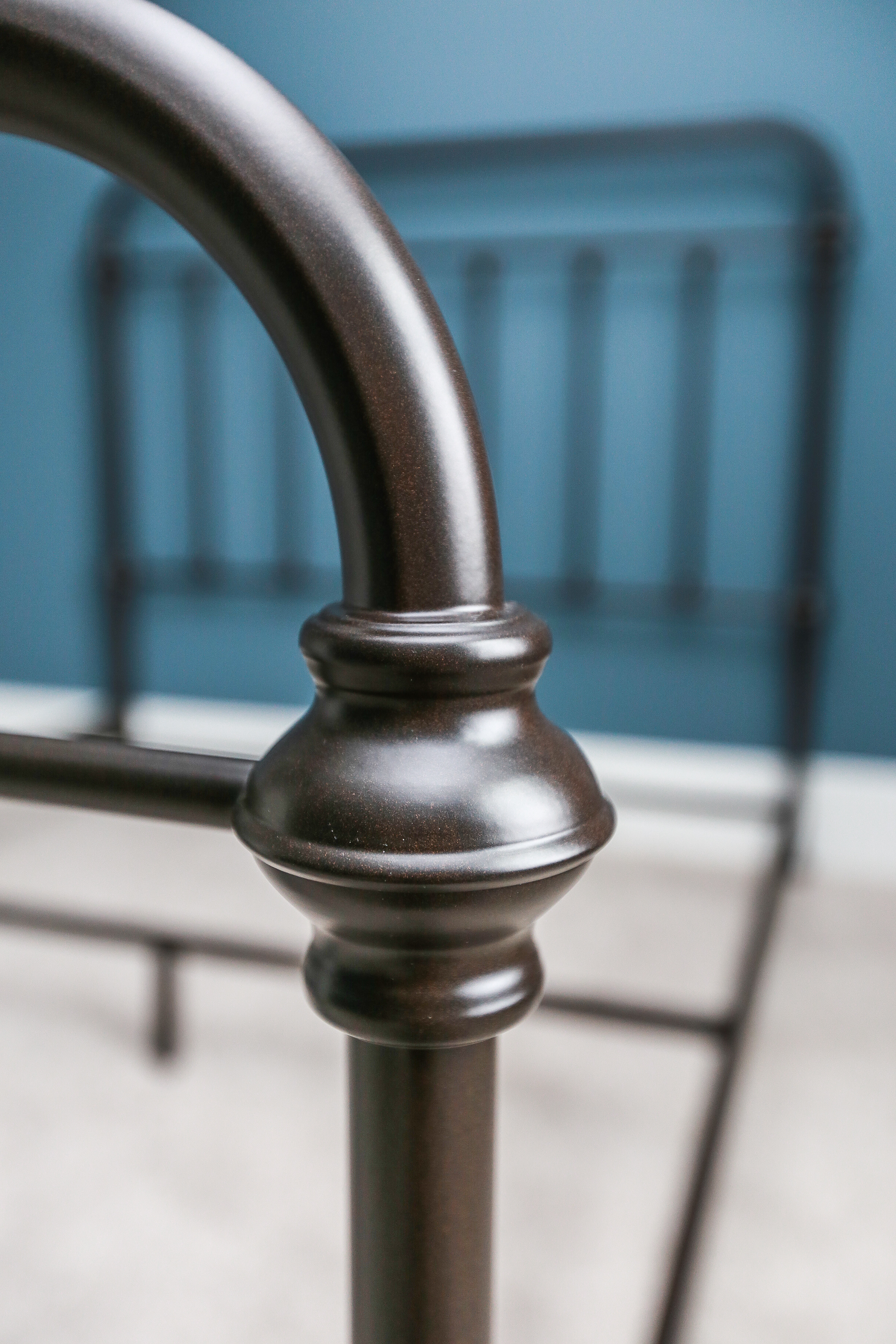 Contemporary Full Size Metal Spindle Bed Frame