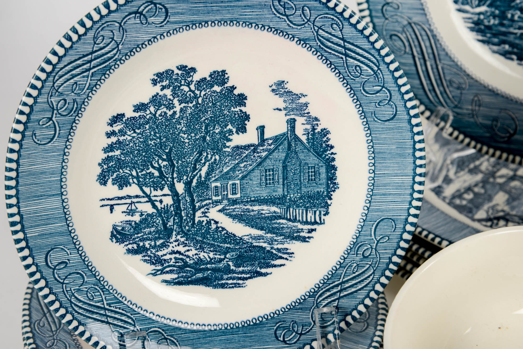 Collection of Currier & Ives Dinnerware and Servingware