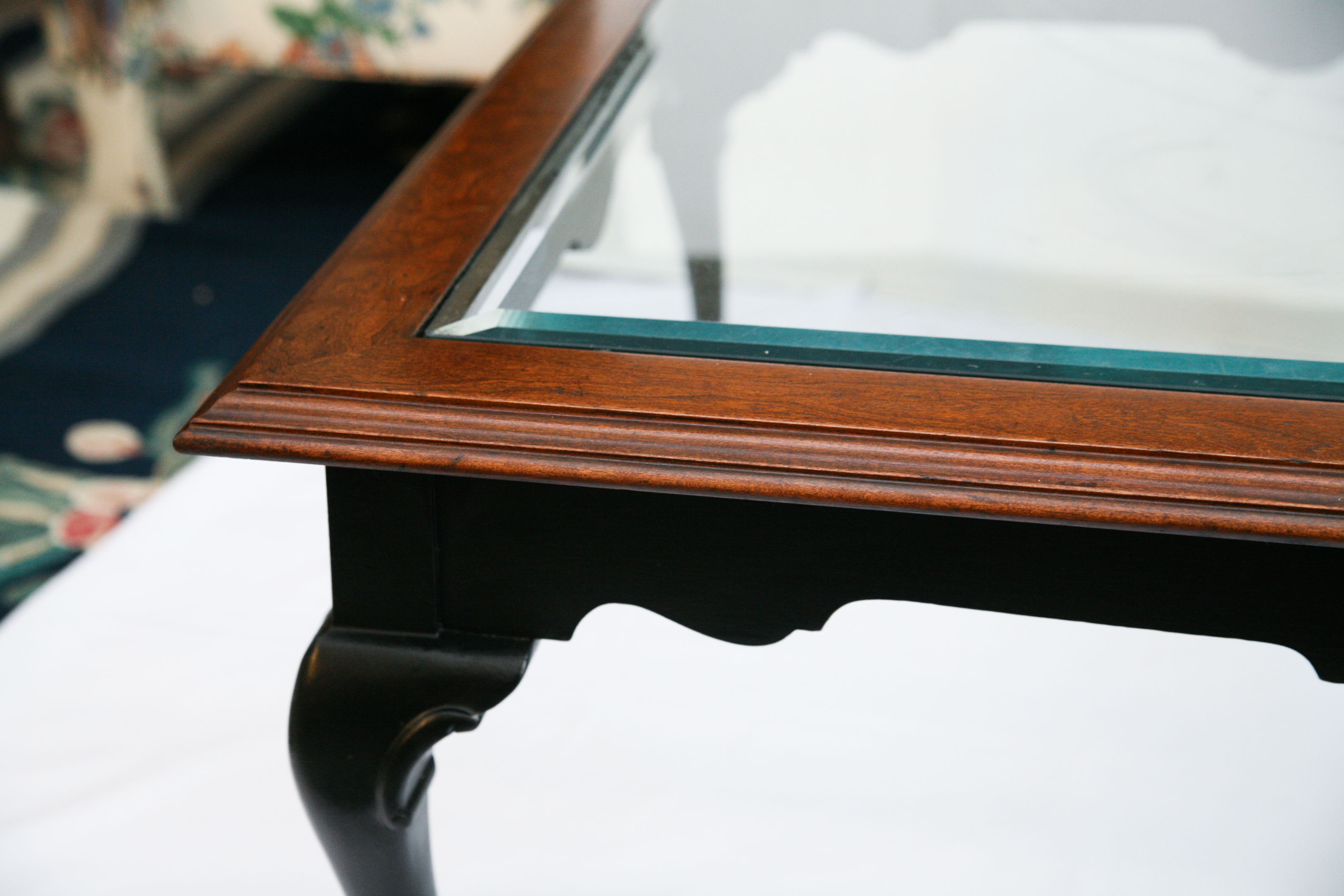 Contemporary Queen Anne Style Coffee Table With Glass Top