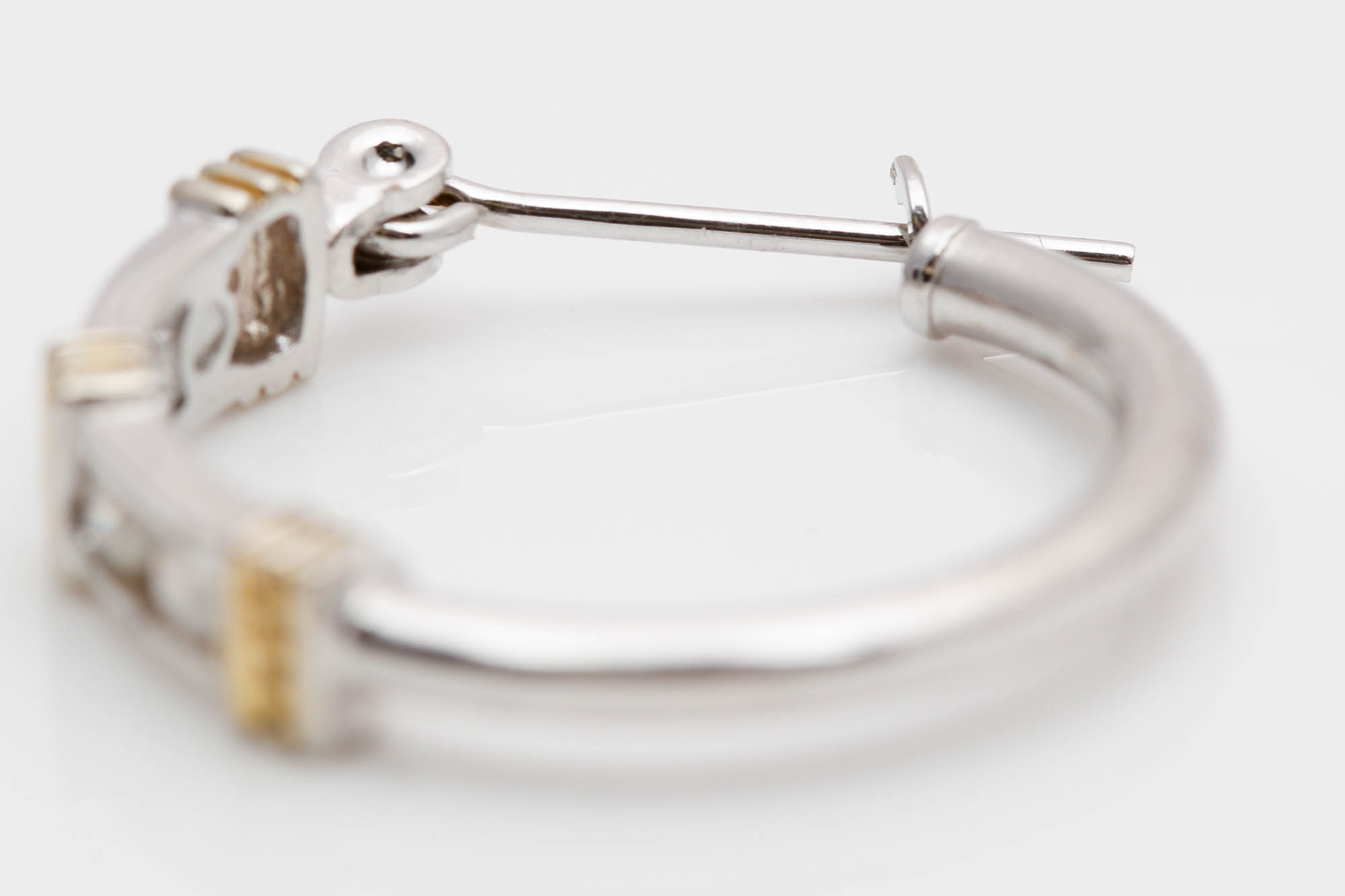 14K White Gold Diamond Earrings