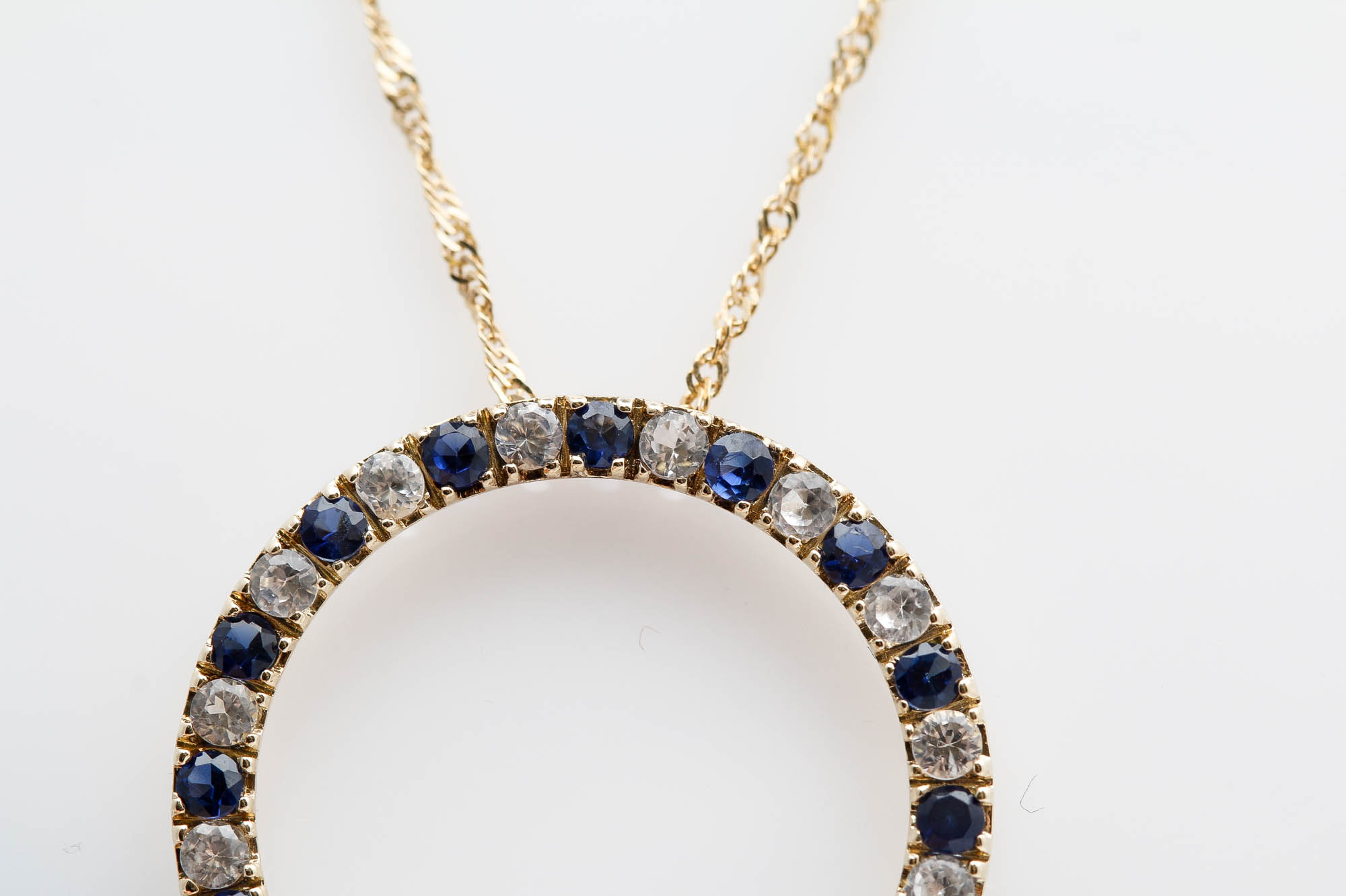 10K Yellow Gold Synthetic Sapphire Circle Pendant