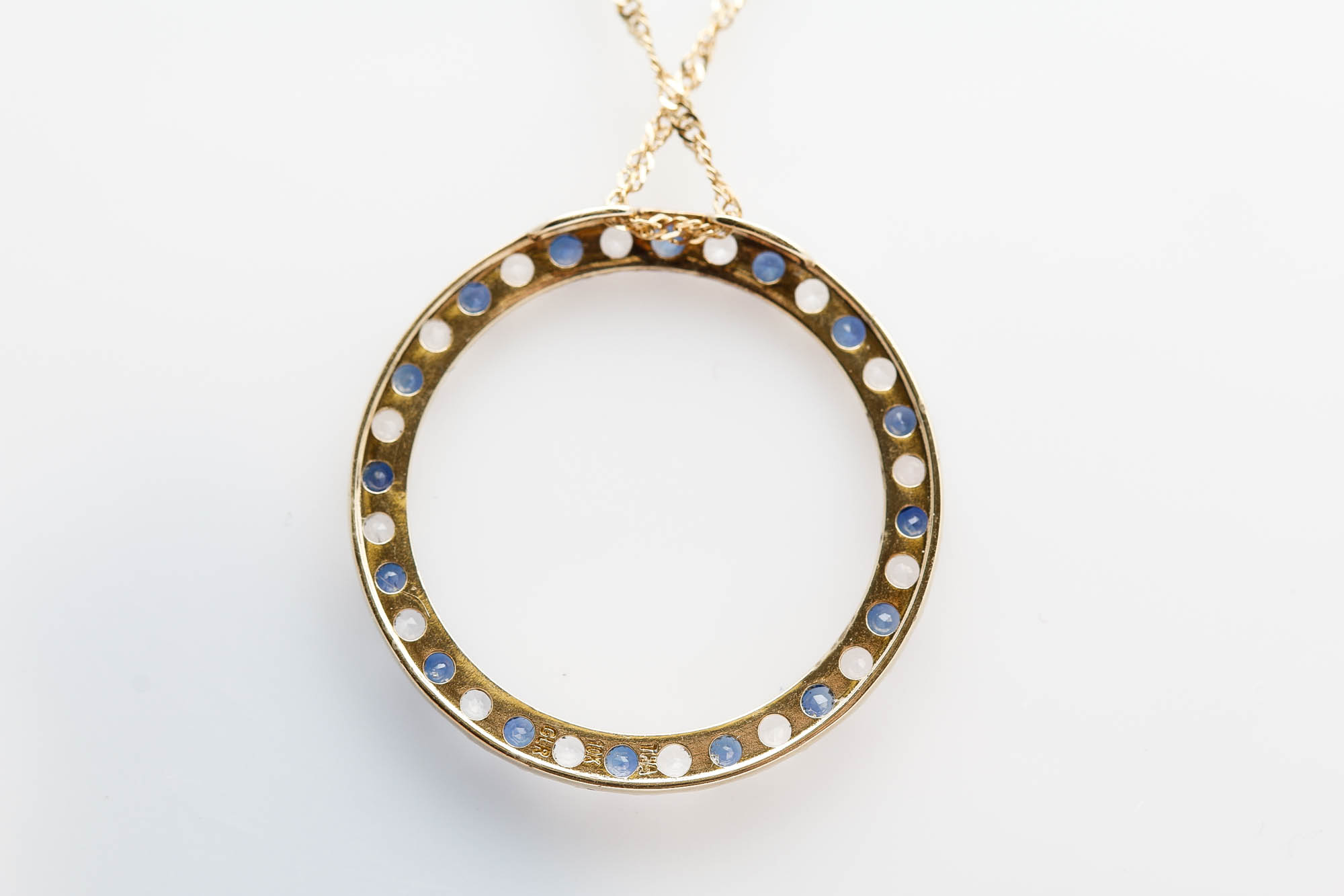 10K Yellow Gold Synthetic Sapphire Circle Pendant