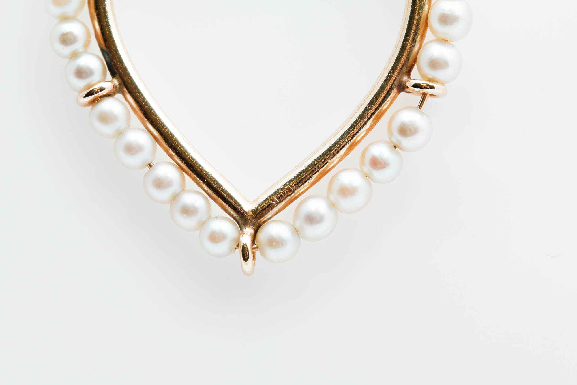 14K Yellow Gold Cultured Pearl Heart Pendant
