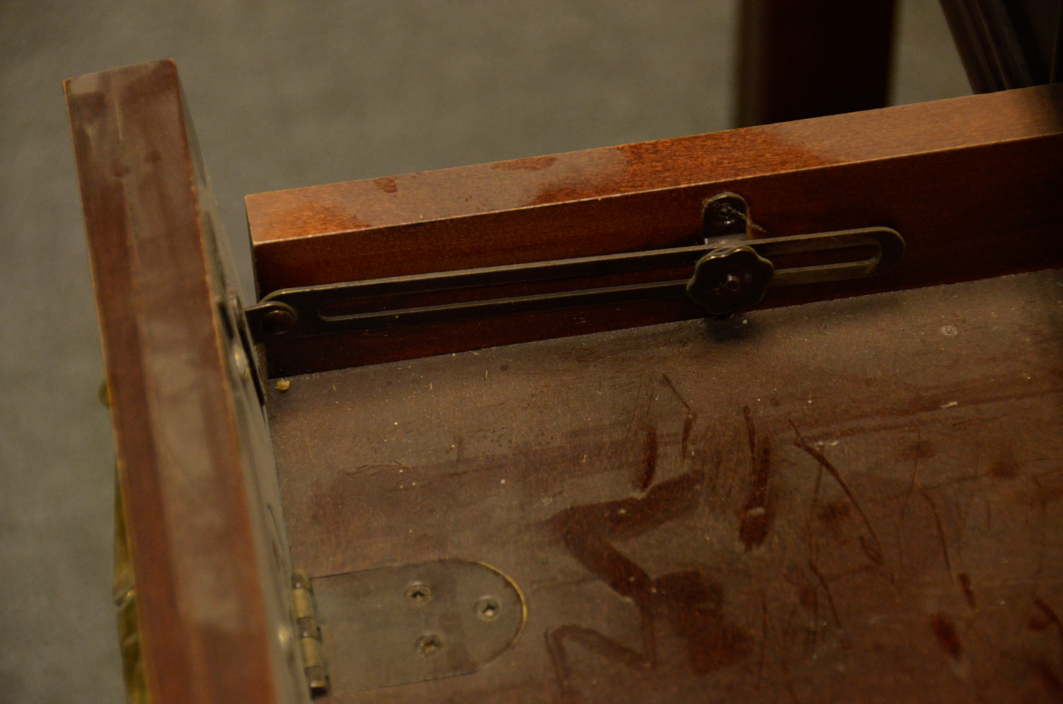 Contemporary Georgian Style Writing Table by Hooker Furniture