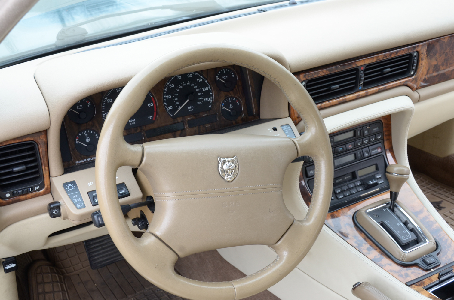 1995 Jaguar XJ6 Sedan