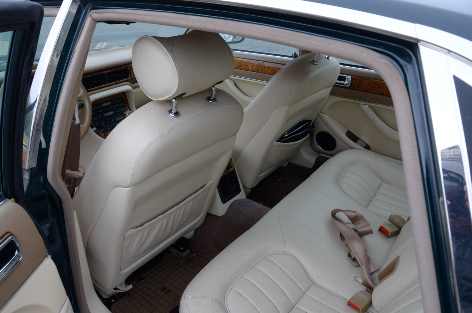 1995 Jaguar XJ6 Sedan