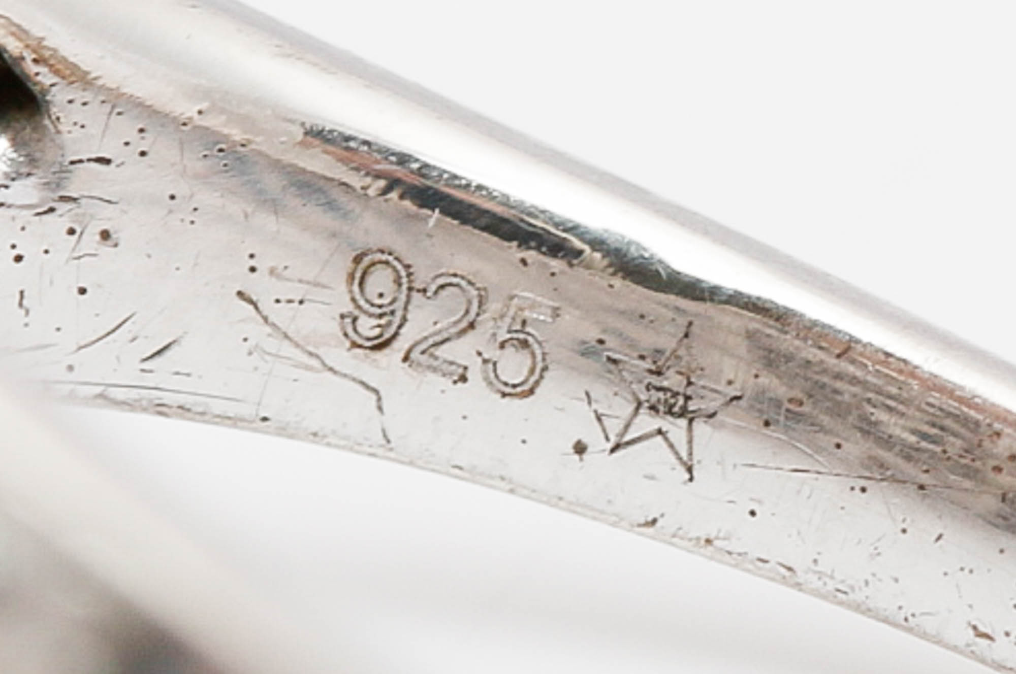 Sterling Silver 0.73 CTW Black and White Diamond Band