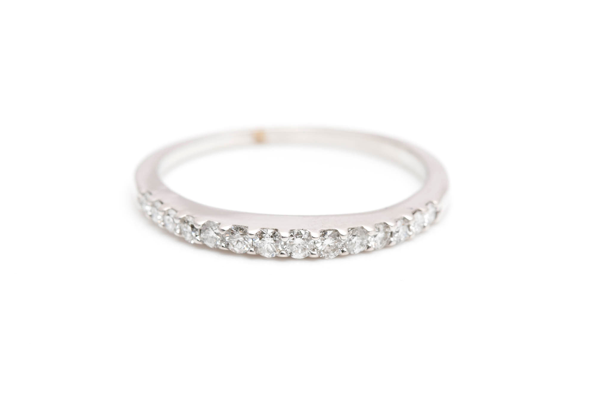 14K White Gold Diamond Wedding Band
