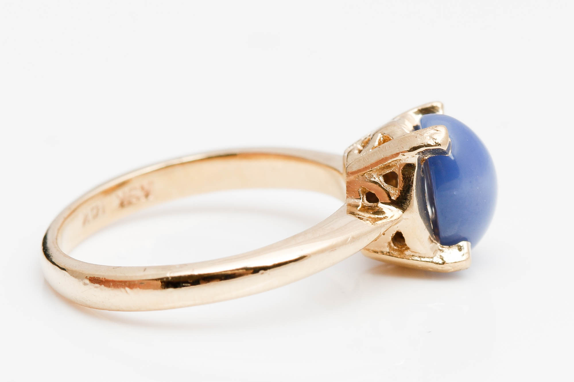 14K Yellow Gold Synthetic Star Sapphire Ring