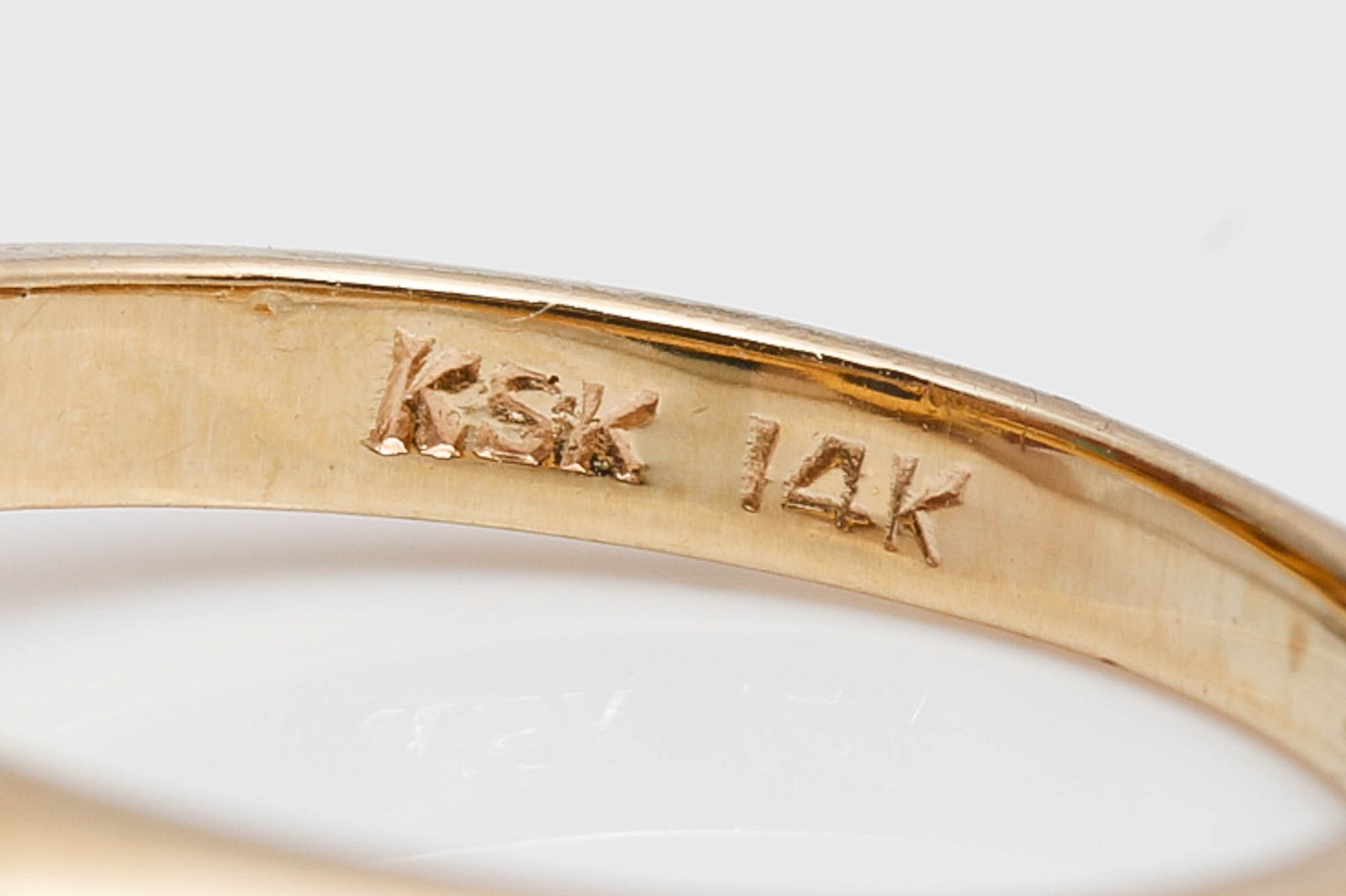 14K Yellow Gold Synthetic Star Sapphire Ring