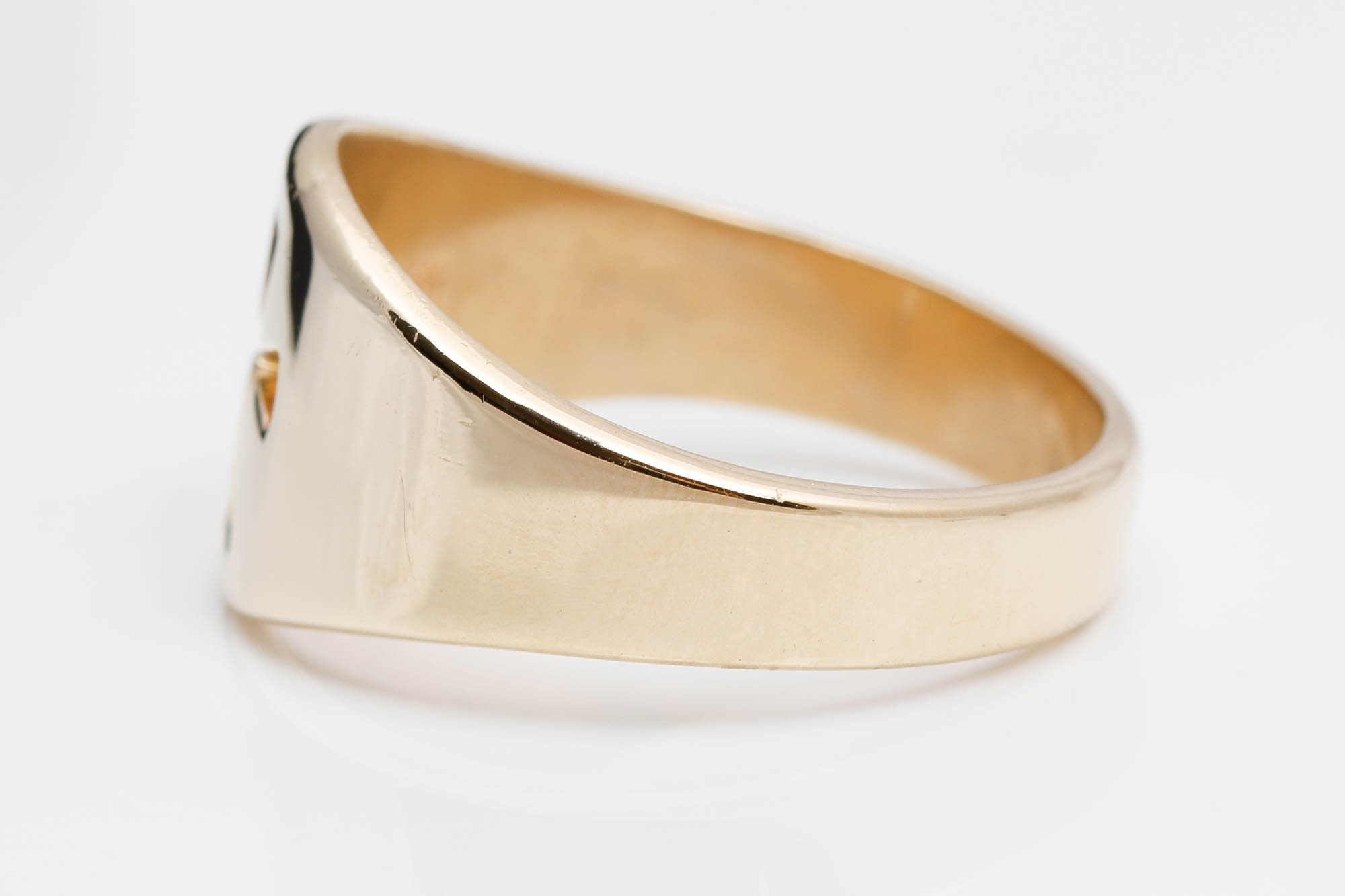 14K Yellow Gold James Avery Ring