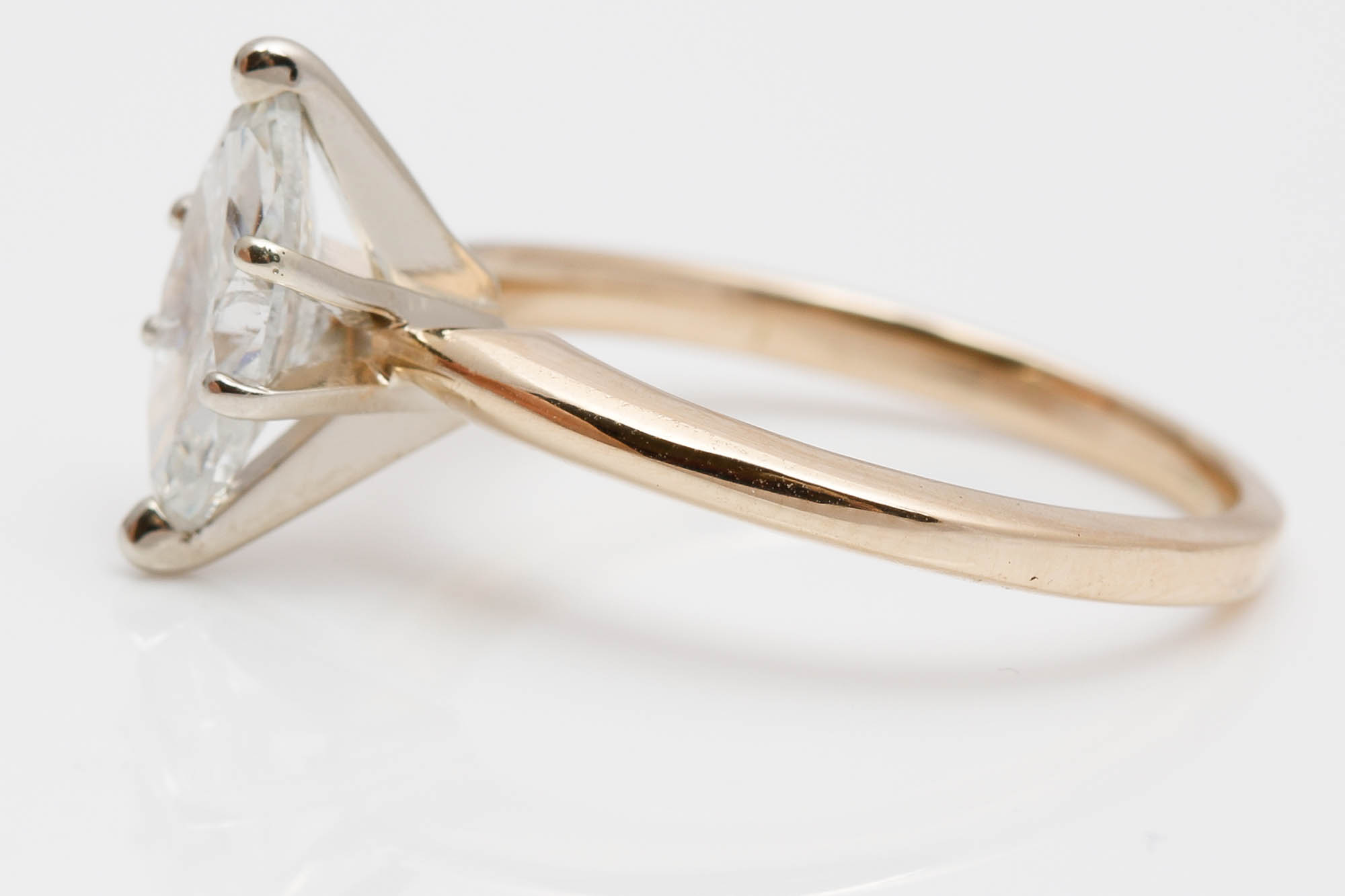 14K Yellow Gold 0.90 CT Diamond Solitaire Ring